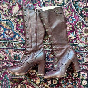 Frye Adrienne Button Tall Boots Brown Burgundy High Heels Vintage 7.5M